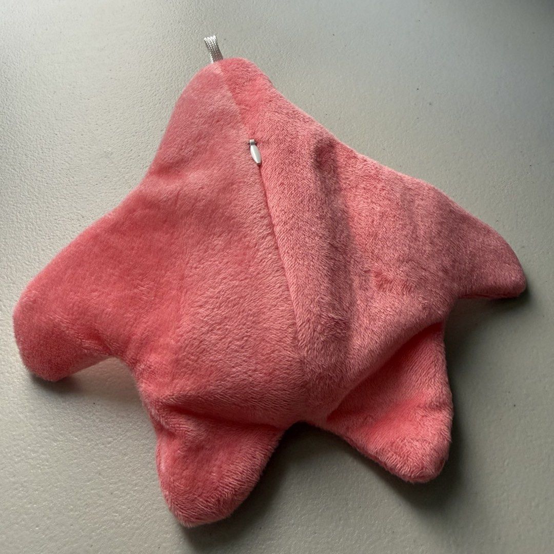 Angry Starfish Plush (Category: Interactive Toys) located in Manila. Submitted by cheemkenn (Listing ID 1466800362, Image 3). Description: - It became highly popular on TikTok and social platforms due to its built-in interactive movement mechanism. When tapped, squeezed, or triggered by sound, the plush violently vibrates, shakes, and "kicks" its legs like it is throwing a tantrum..