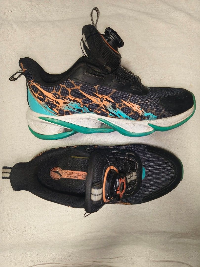 ANTA Athletic / Running Sneakers with Dial Lacing (Category: Babies & Kids Fashion) located in Manila. Submitted by prelovedpicks_ph (Listing ID 1466887580, Image 3). Description: Size: EU 35 Condition: Pre-loved / Good condition. Slightly used, soles and uppers are well-maintained with plenty of life left. Features: Features a convenient twist-to-tighten dial lacing system (no messy shoelaces to tie!). Lightweight, breathable mesh upper, and cus