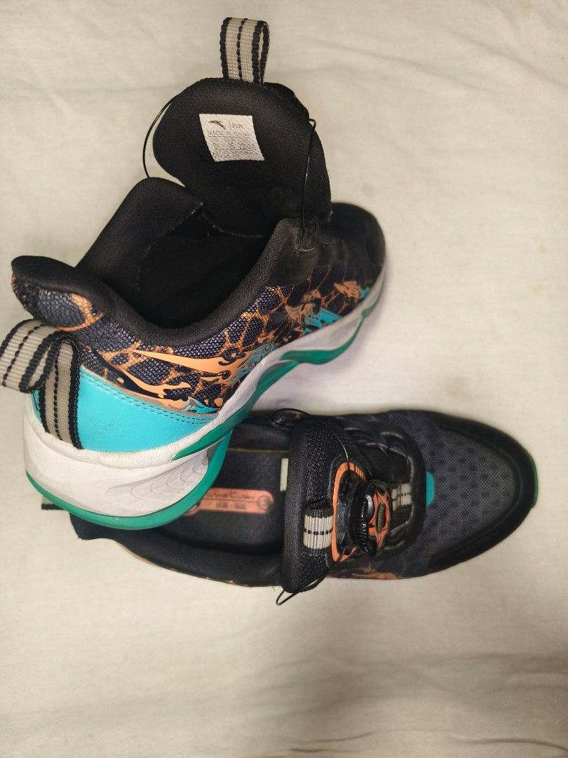 ANTA Athletic / Running Sneakers with Dial Lacing (Category: Babies & Kids Fashion) located in Manila. Submitted by prelovedpicks_ph (Listing ID 1466887580, Image 2). Description: Size: EU 35 Condition: Pre-loved / Good condition. Slightly used, soles and uppers are well-maintained with plenty of life left. Features: Features a convenient twist-to-tighten dial lacing system (no messy shoelaces to tie!). Lightweight, breathable mesh upper, and cus