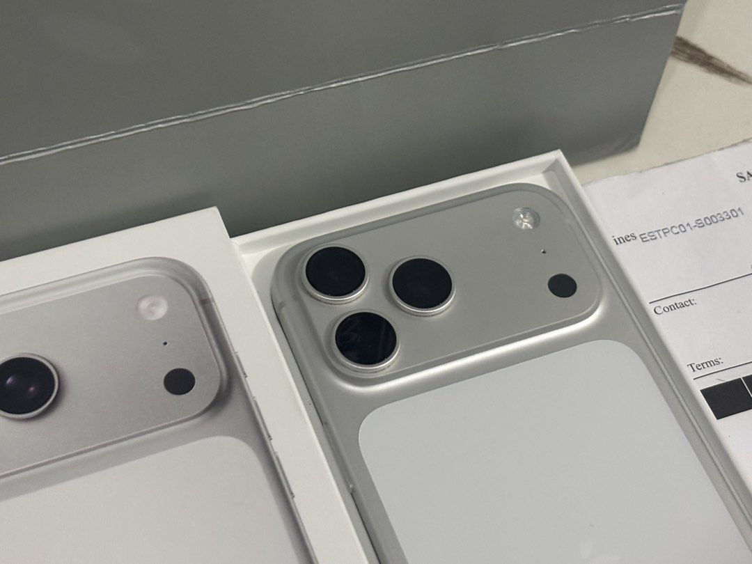 Apple iPhone 17 Promax 512 (Category: iPhone 17 Series) located in Quezon City. Submitted by khuuun (Listing ID 1466776789, Image 3). Description: iPhone 17 Promax 512GB | Silver NTC Approved No Sim Restriction Almost a year -Warranty till Oct 16 2026 Good as new No dent | No Scratch 93% Battery Complete standard Package W/ Receipt and case.