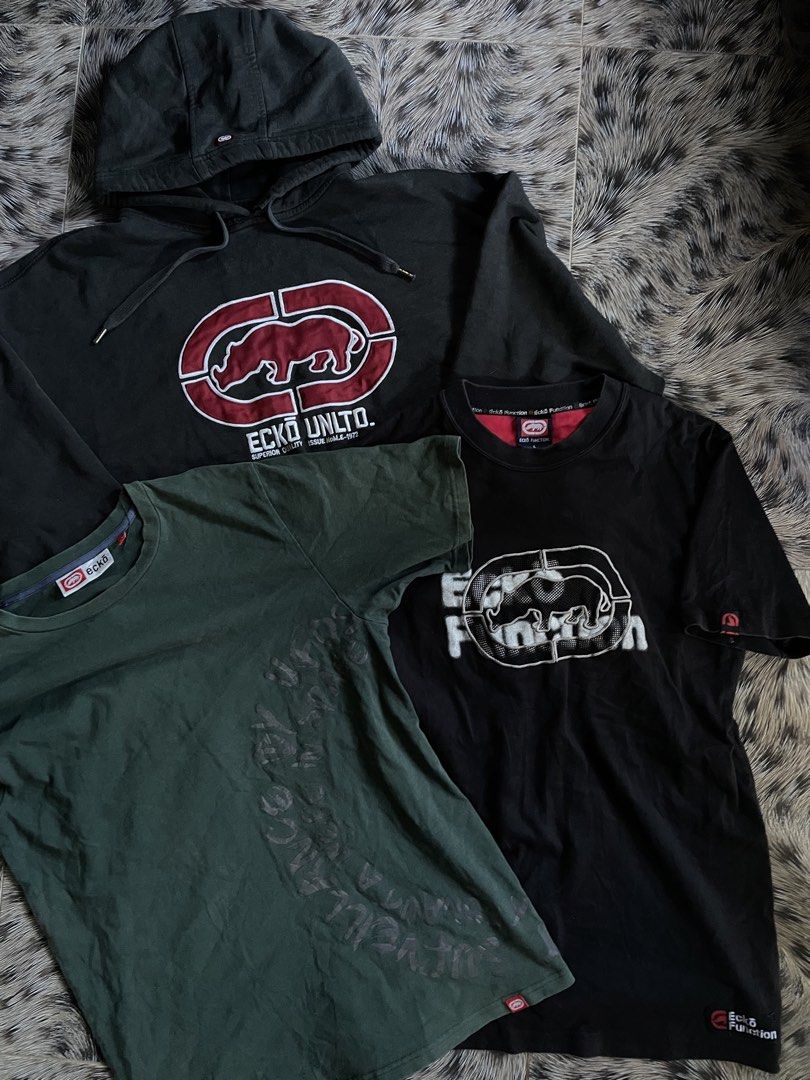 ASPACK Mixed Ecko Unltd Garments (Category: Hoodies) located in Manila. Submitted by streetnattylituptown (Listing ID 1466793092, Image 1). Description: ASPACK Mixed Ecko Unltd Garments Vintage Y2K Ecko Unltd Pull Over Hoodie -Authentic -Vintage -Embroidered Design -Good Fittings -Good Condition Dimes: XXXLARGE Length: 30 Width: 30 Vintage Y2K Ecko Function Black T-shirt -Authentic -Vintage -Embroidered Design -Excellent Condition Dimes: Large on