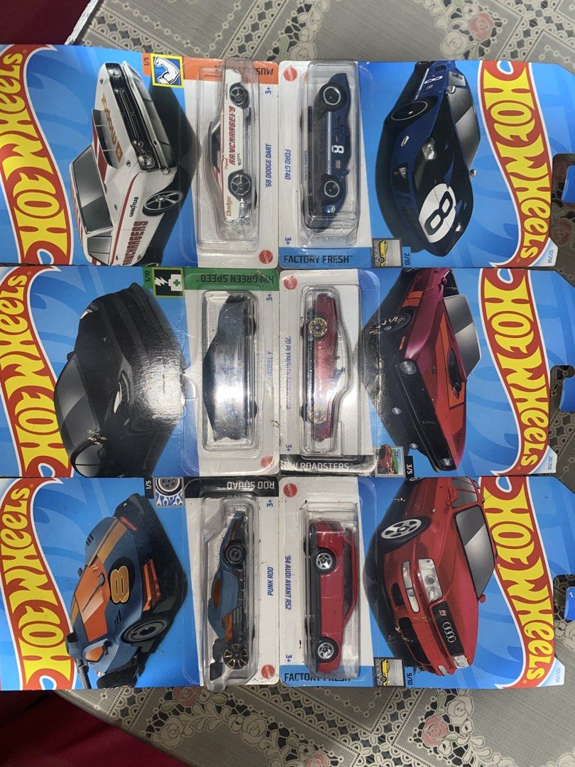 Assorted Hot Wheels Diecast Cars Set (Category: Vehicle & Diecast Models) located in Manila. Submitted by repsszzx (Listing ID 1466811256, Image 1). Description: -Gentri loc -Negotiable.