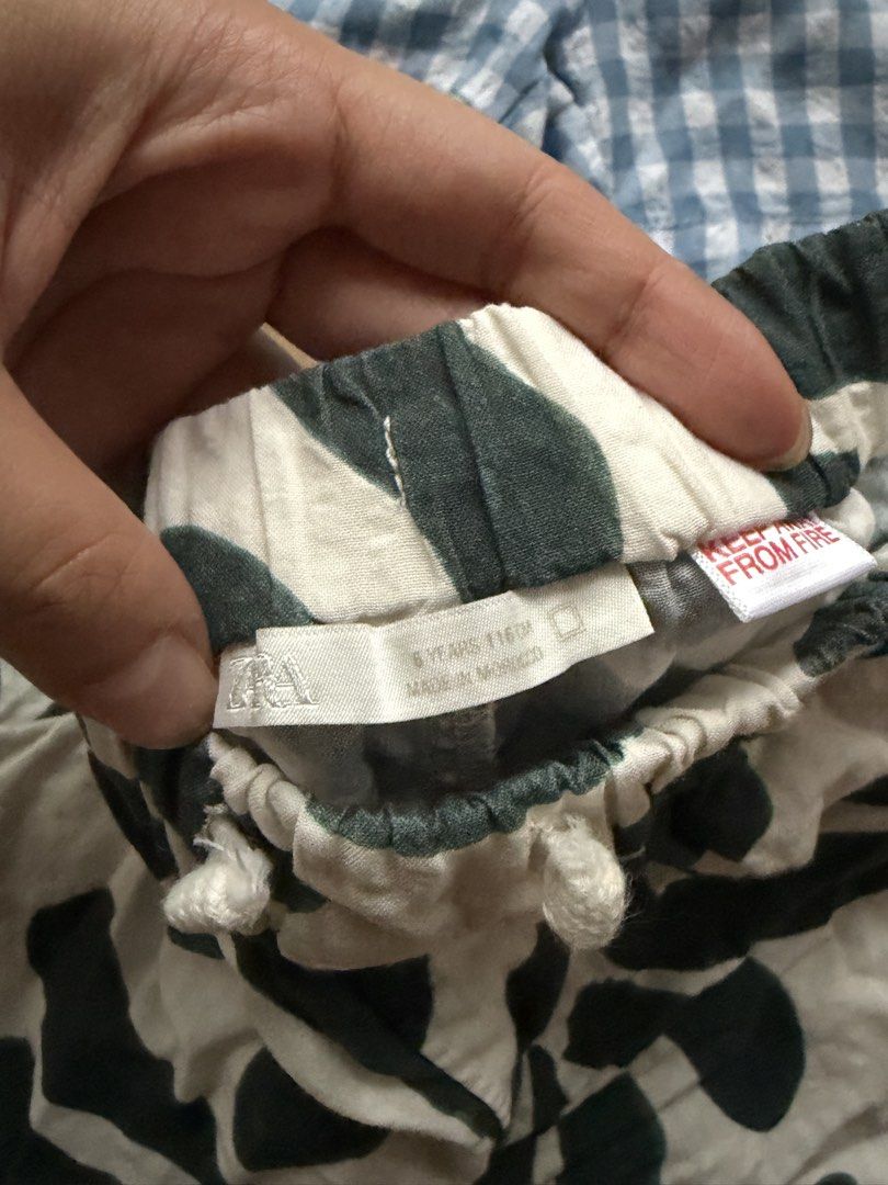 Assorted Toddler’s Shorts Bundle (Category: Babies & Kids Fashion) located in Quezon City. Submitted by tidyup.lara (Listing ID 1466970834, Image 3). Description: Buy all in photo for PHP 350 Best fits 4-6 years old Condition 9/10: good as new .