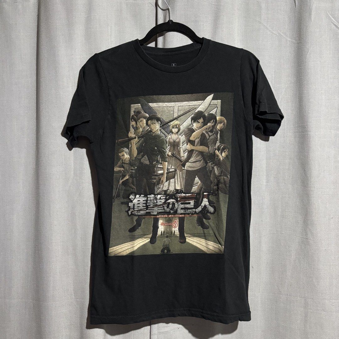 Attack On Titan Black Graphic Tshirt (Category: Tshirts & Polo Shirts ) located in Tanjay. Submitted by febmarie (Listing ID 1466894926, Image 1). Description: 📍 Negros Oriental 📦 J&T — SF c/o buyer .