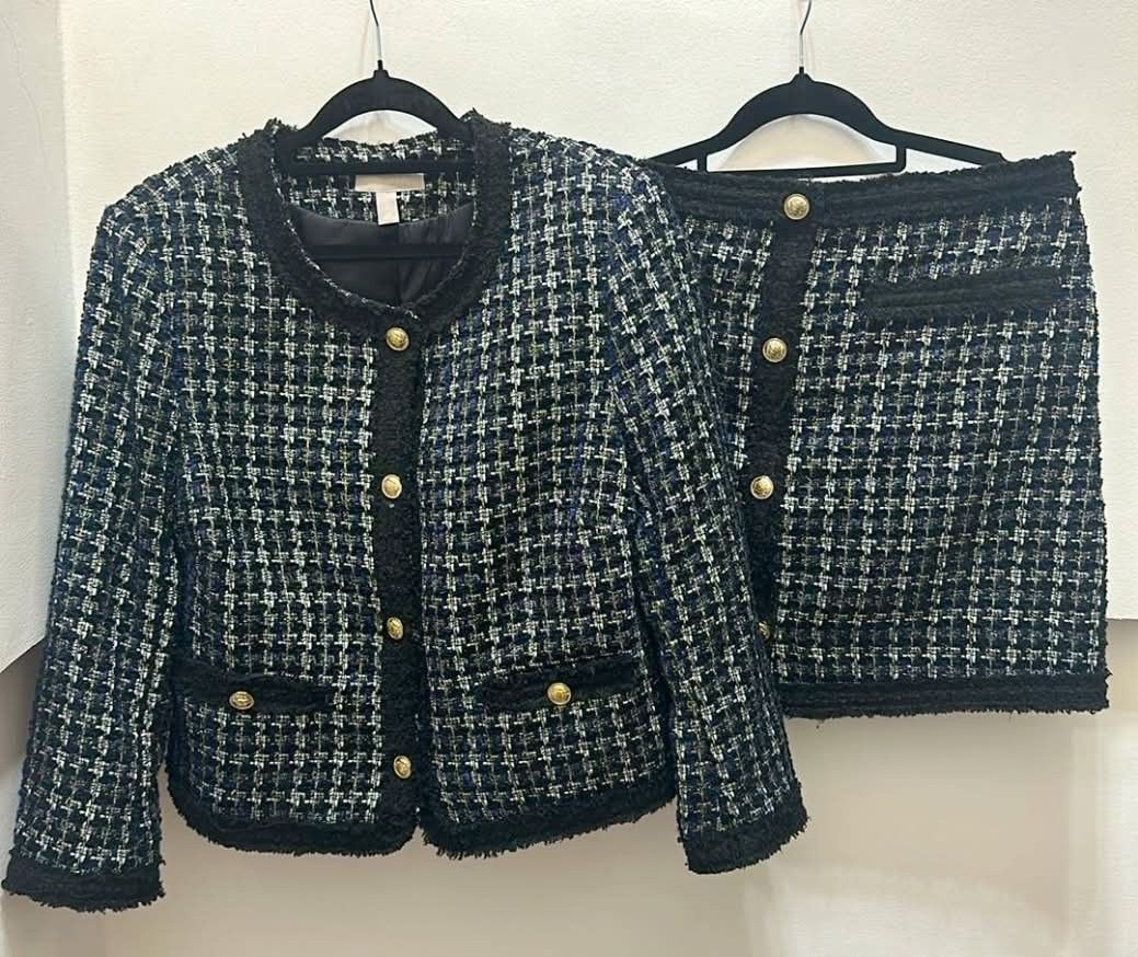 💯Auth H&M Tweed Coords Set (Category: Sets or Coordinates) located in Makati City. Submitted by brandedshopoffers (Listing ID 1466843413, Image 1). Description: 💯Authentic H&M Coords Set Size: both large Price: 4,999.