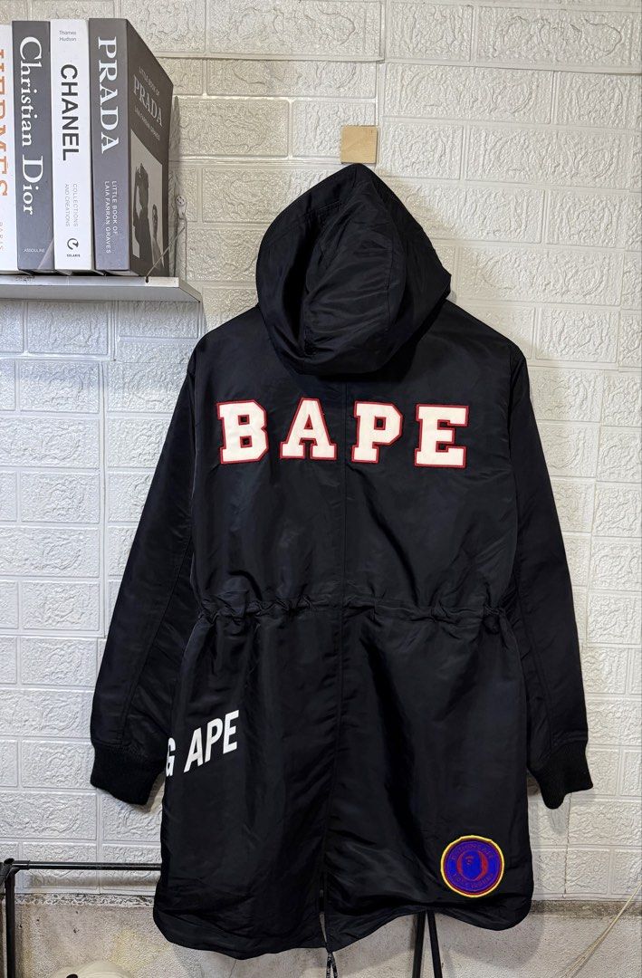 AUTHENTIC BAPE STYLE PARKA JACKET (Category: Coats, Jackets and Outerwear) located in Baguio. Submitted by kds_stuffs (Listing ID 1466797721, Image 2). Description: Mine: 1k 📍AUTHENTIC B4P3-style parka jacket 😍 Size: Large Dimension: 33L x 21W Color rate: 9/10 Issue: nagbakbak yung design sa harap, bakbakin nyo nalang ng tuluyan para maganda tignan ☺️ overall maganda pa 👌 Very good condition Need wash Gandara neto 💗.