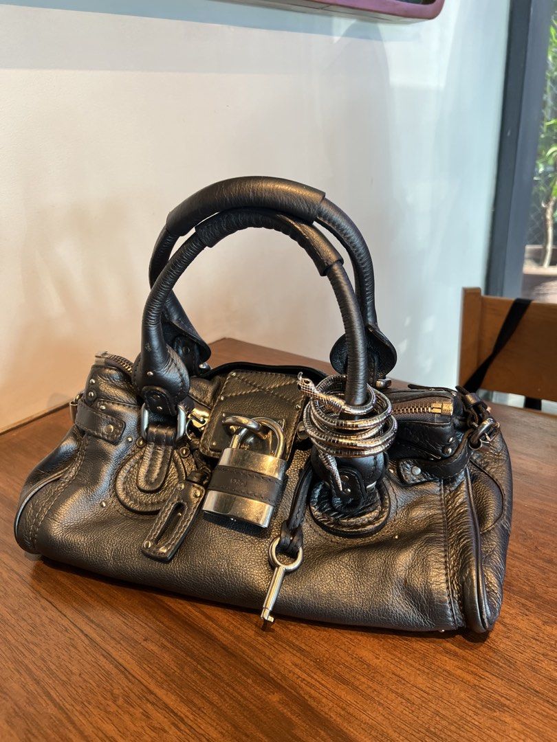 Authentic Chloé Paddington (Category: Luxury Bags & Wallets) located in Valenzuela. Submitted by shai.vd (Listing ID 1466835623, Image 2). Description: FOR TRADE TO BLACK CHLOE PADDINGTON or hearing offers (so stop asking how much) Valenzuela/Taft Location W/ certificate of authenticity from Vereev.
