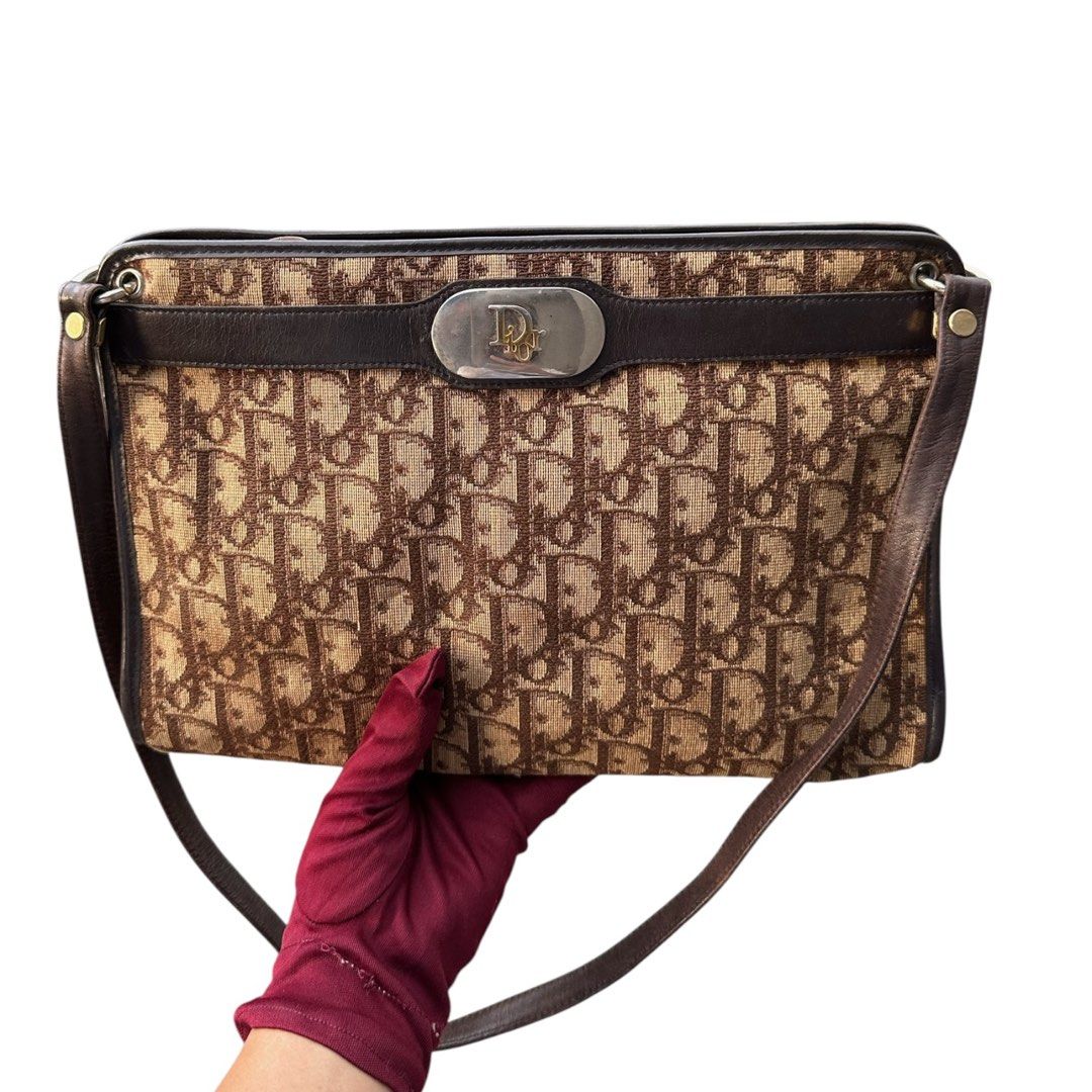 Authentic christian Dior (Category: Shoulder Bags) located in San Fabian. Submitted by rei_aniels (Listing ID 1466891218, Image 2). Description: Vintage CD Excellent Condition Shoulder Bag Super nice in actual Canvas leather .
