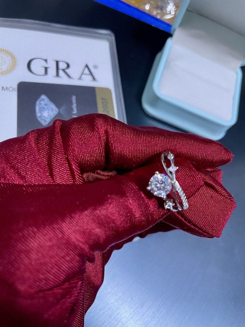 AUTHENTIC MOISSANITE DAINTY CLASSIC ADJUSTABLE RING (Category: Rings) located in Cavite. Submitted by AlwaysGiveBack (Listing ID 1466905875, Image 3). Description: AUTHENTIC MOISSANITE DAINTY CLASSIC ADJUSTABLE RING Facts about Moissanite 💎 Second hardest gemstone to Diamond 💎 More brilliant than diamond 💎 More fire & sparkle than any other gemstones Details: - Perfect gift - Fits all sizes, adjustable - With GRA certificate - FREE jewelry box