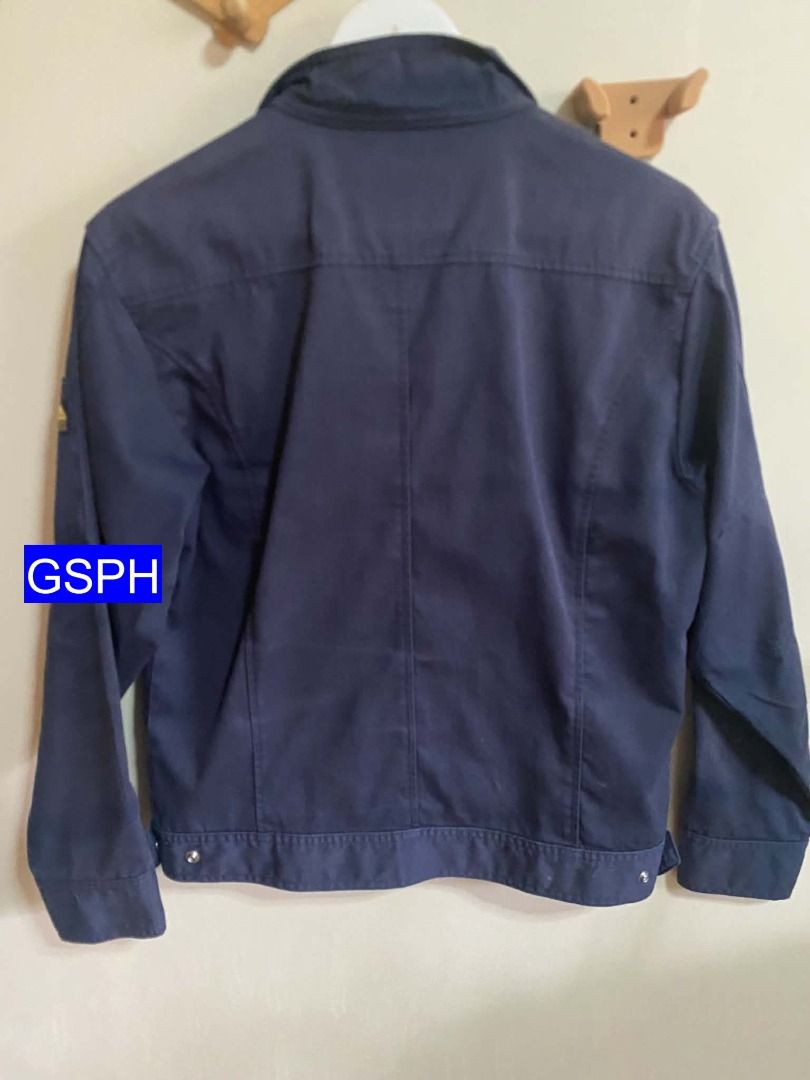 Authentic Toraichi Blue Workwear Jacket Size M (Category: Coats, Jackets and Outerwear) located in Makati City. Submitted by goodiesstuff_ph_17119811 (Listing ID 1466858089, Image 3). Description: - Bought this in Japan back in 2024. If you're into riding a motorcycle this is a good jacket to wear. - Brand/Model: Tora navy blue workwear jacket - Size: M (Pit to pit: ~18", Length: ~23") - Closure: Full zip front with snap buttons at collar and hem