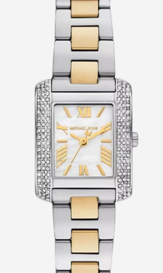 Available‼️‼️‼️ (Category: Women's Watches) located in Manila. Submitted by chellesshop (Listing ID 1466870744, Image 3). Description: .
