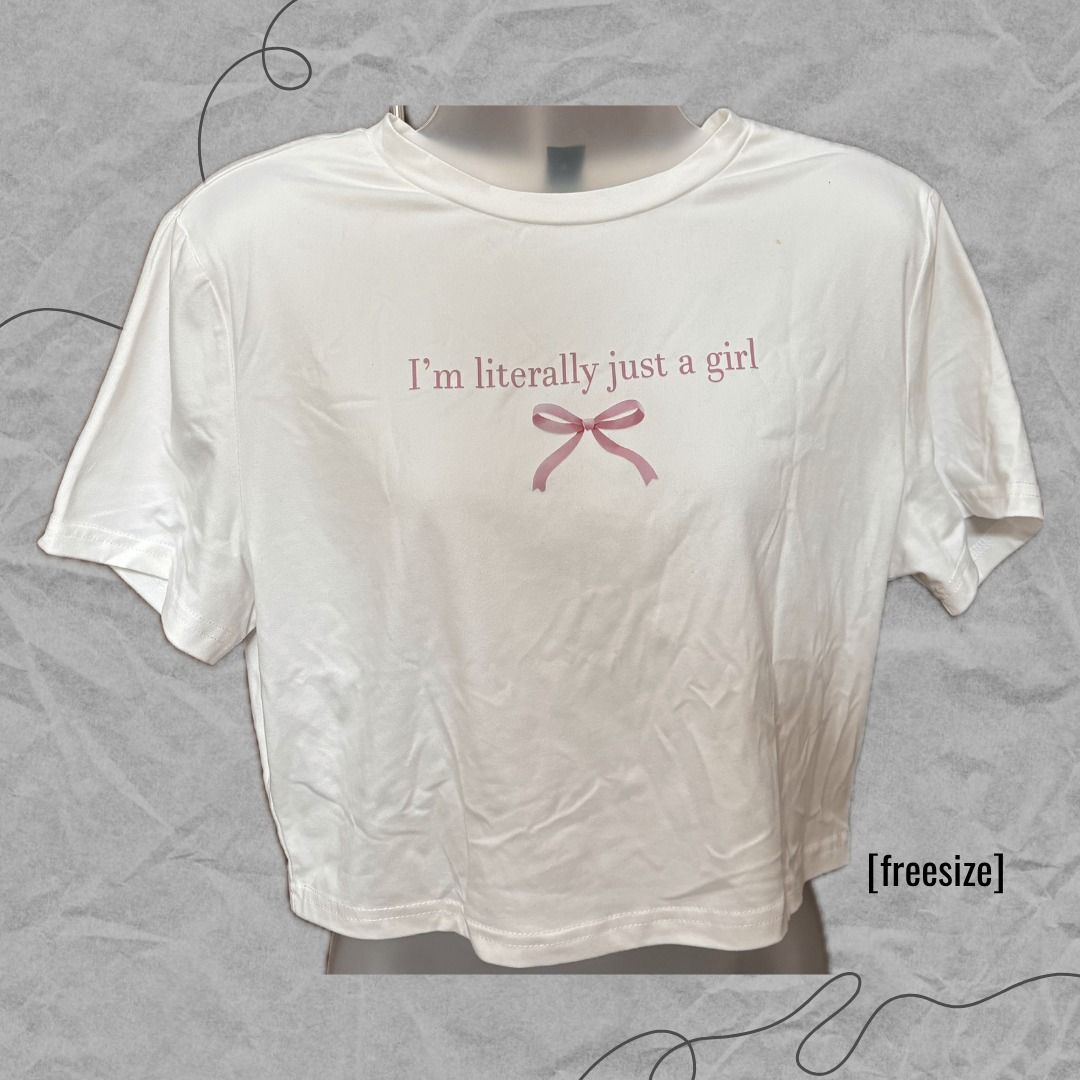 Baby Tee (Category: Shirts) located in Manila. Submitted by lovedbydeviii (Listing ID 1466847207, Image 1). Description: Baby Tee 🧵Php 75 👗Size: Freesize 👗Slightly Used * note that color may slightly vary due to lighting .