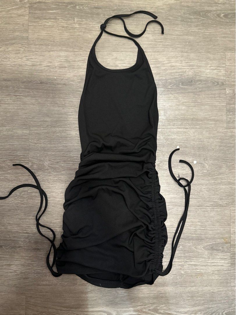 Backless Halter Dress (Category: Dresses) located in Paranaque City. Submitted by celinegab (Listing ID 1466887502, Image 1). Description: .