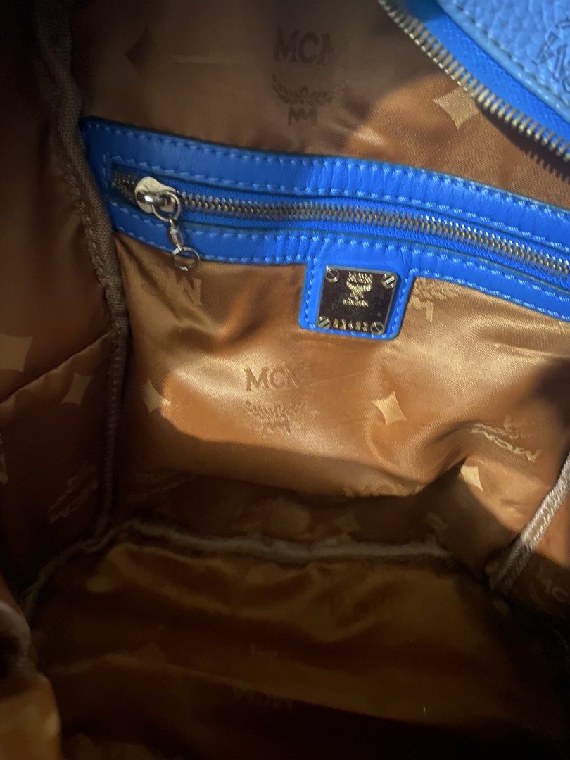 Backpack Medium (Category: Backpacks) located in Manila. Submitted by gelaimarieh (Listing ID 1466800376, Image 2). Description: .