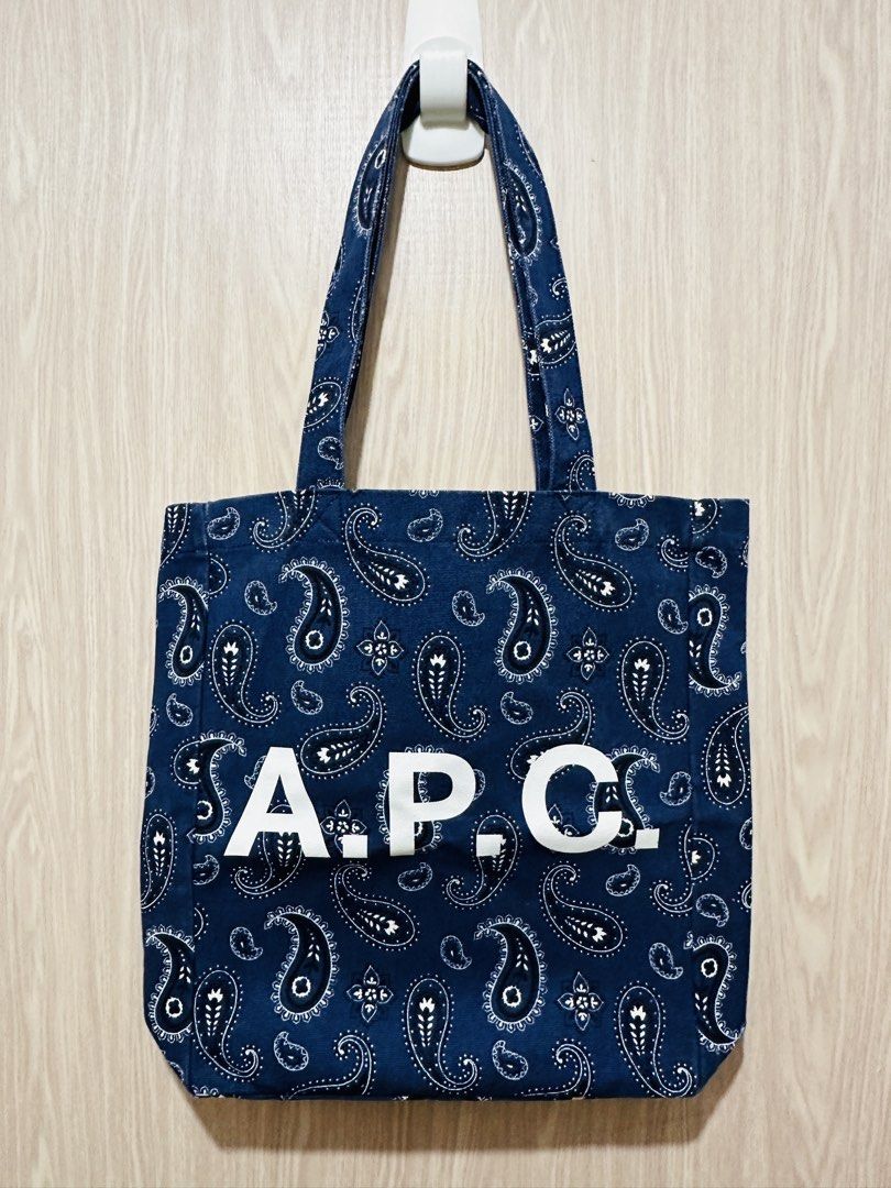 Bandana Pattern APC Tote Bag (Category: Tote Bags) located in Quezon City. Submitted by mikemofu (Listing ID 1466962521, Image 1). Description: Authentic APC Unique blue bandana pattern Canvas material Unisex Vinyl print logo.