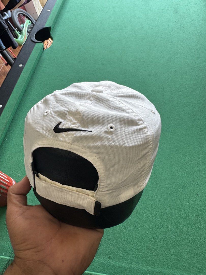 Baseball Cap Nike Original (Category: Caps & Hats) located in Cebu City. Submitted by moshthrift (Listing ID 1466793391, Image 2). Description: BaseBall Nike Cap Branded Legit.