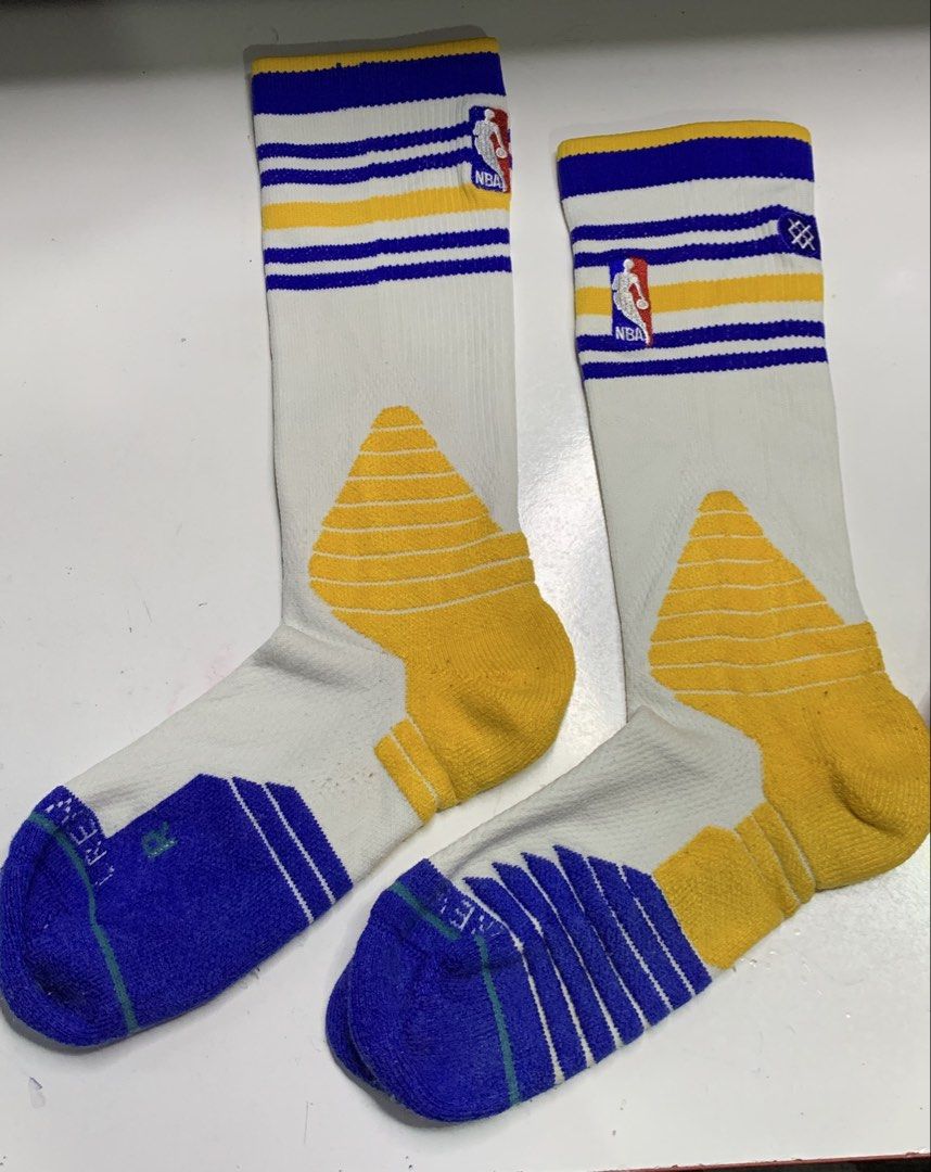 Basketball Socks for sale (Category: Socks & Tights) located in Manila. Submitted by akotisay (Listing ID 1466805661, Image 1). Description: Price start ₱399-₱500 ALL ITEMS ARE PRELOVED .