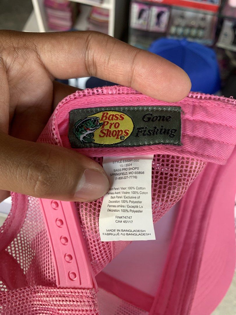Bass Pro Shops Tracker Hat (Pink) (Category: Caps & Hats) located in Tibiao. Submitted by notaveragethrift (Listing ID 1466794966, Image 3). Description: Color Rate: 9.8 or 10/10 Excellent to like new condition No Issue.
