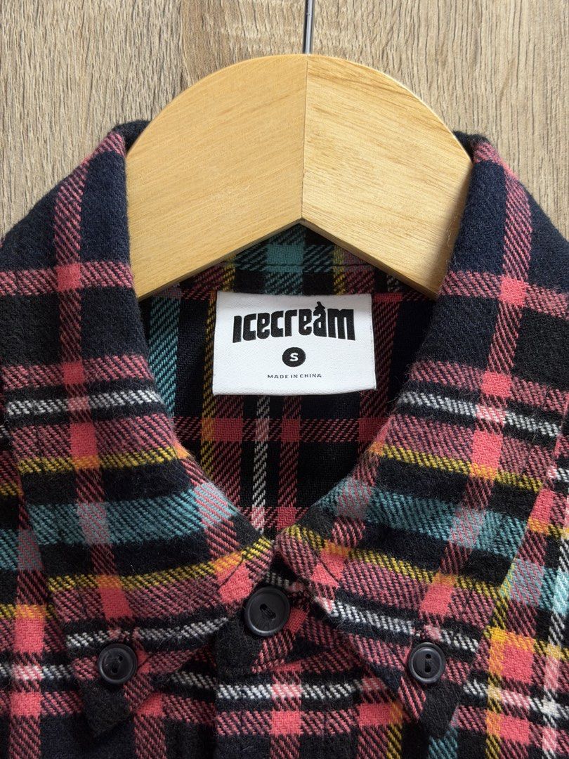 BBC Ice Cream Cherry Longsleeve (Category: Formal Shirts) located in Imus. Submitted by rckrmns (Listing ID 1466953688, Image 3). Description: BBC Ice Cream Cherry Longsleeve Size S best fit to L W- 22 L- 29 Good as New .