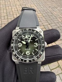 (Category: ) located in . Submitted by ninety_one_timepiece (Listing ID 1466794820, Image 1). Description: .
