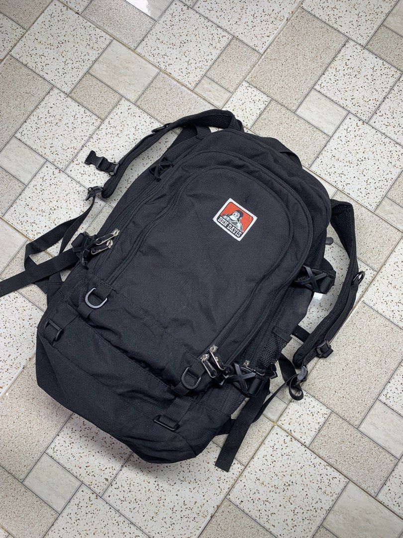 BEN DAVIS BACKPACK🦍 (Category: Backpacks) located in Bacolod City. Submitted by ocean_us (Listing ID 1466837092, Image 3). Description: Item: BEN DAVIS BACKPACK🦍 ____________________________ Details: ▪️Size on tape: 15 x 21 ▪️Issue: Sign of Usage ▪️PLUS SHIPPING FEE Pm, Thanks ✅We ship Nationwide via Jnt Express ✅We do video call for assurance 📍Bacolod City Negros Occidental.