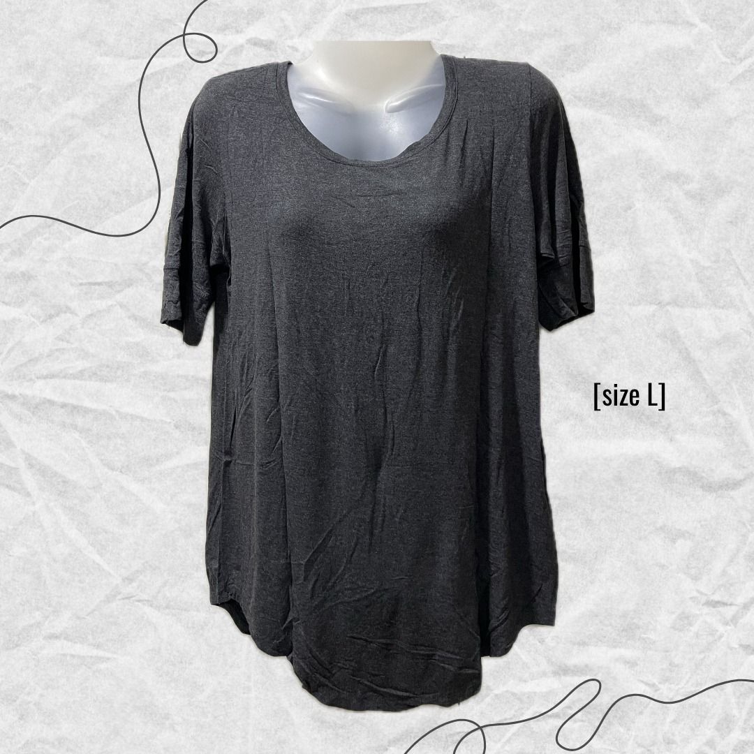 [BENCH] Grey Quarter Sleeves (Category: Others Tops) located in Manila. Submitted by lovedbydeviii (Listing ID 1466855983, Image 1). Description: [BENCH] Grey Quarter Sleeves 🧵Php 75 👗Size: M 👗Slightly used but still good as new * note that color may slightly vary due to lighting .