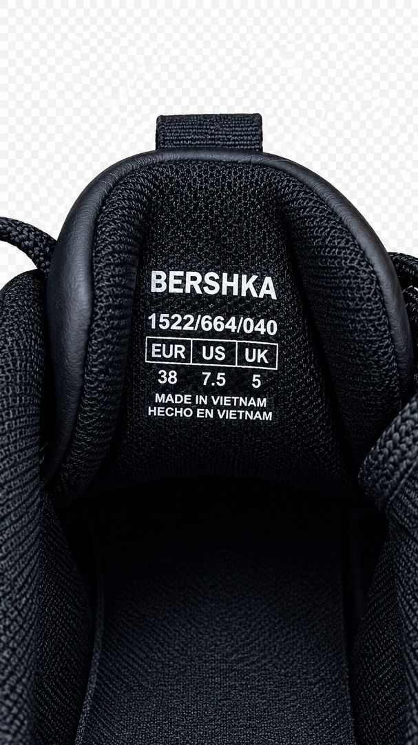 Bershka Black Platform Chunky Sneakers (Category: Sneakers) located in Quezon City. Submitted by pyress (Listing ID 1466925907, Image 3). Description: - Brand: Bershka - Size: 7 - Color: Matte black - Style: Super chunky platform sneakers with thick tread outsole - Special Features: Black laces decorated with trendy metal, pearl, and bow charms - Condition: Excellent statement shoes - used twice, bought at 4,595.