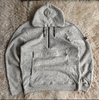 (Category: ) located in . Submitted by thriftedheatshub (Listing ID 1466904257, Image 1). Description: .