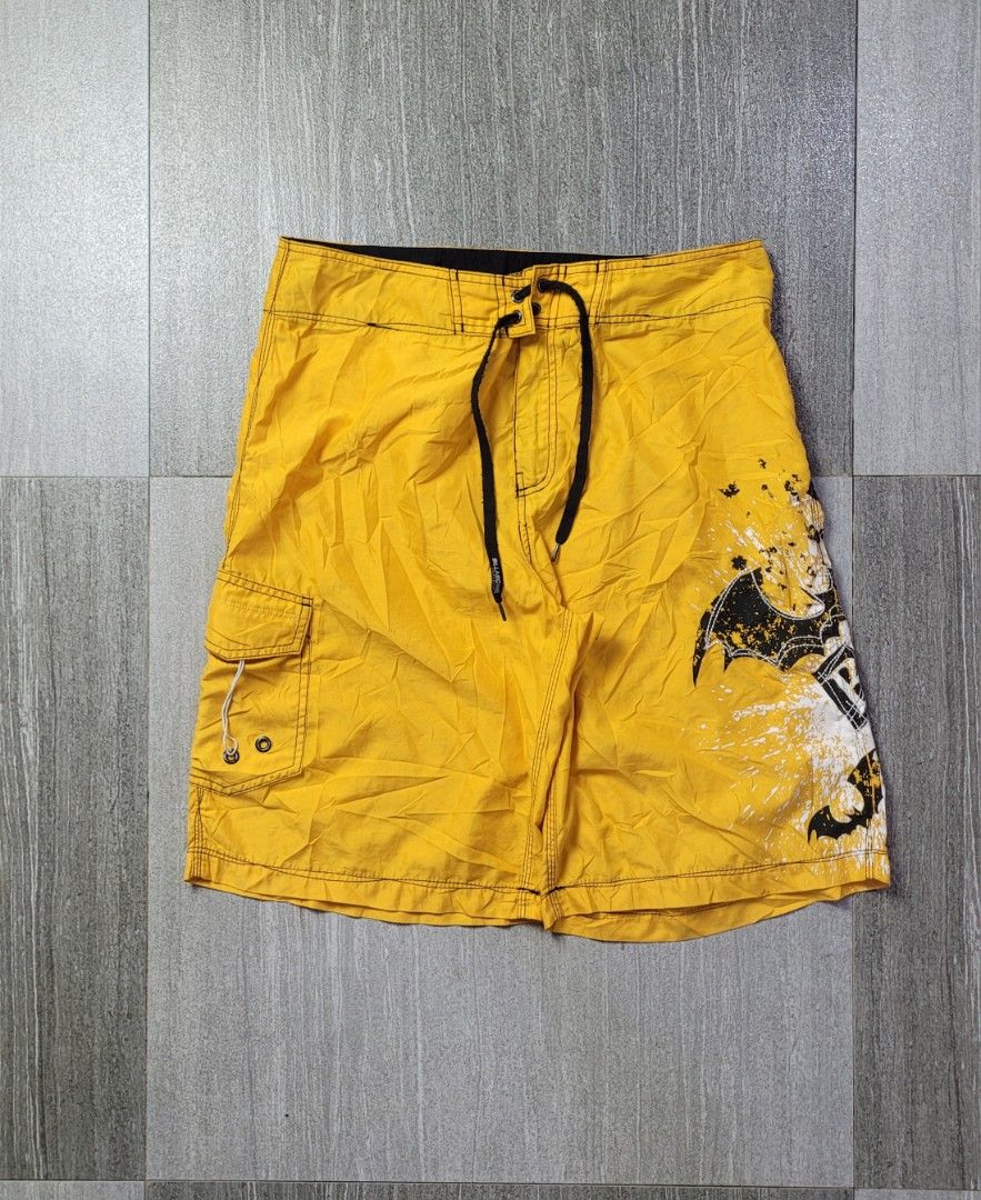 BILLABONG SUPREME BOARD SHORTS (Category: Shorts) located in Manila. Submitted by 7100treasure.co (Listing ID 1466803573, Image 1). Description: BILLABONG SUPREME BOARD SHORTS ​Tag Size: 36 (Fits 34" waistline) ​Dimensions: Waistline: 34" | Length: 22" ​Condition: Pre-loved condition ​📍 Location: Dipolog City, Zamboanga del Norte 🚛 J&T Courier 💸 MOP: GCash / Bank Transfer / MariBank ​📩 PM TO MINE!.