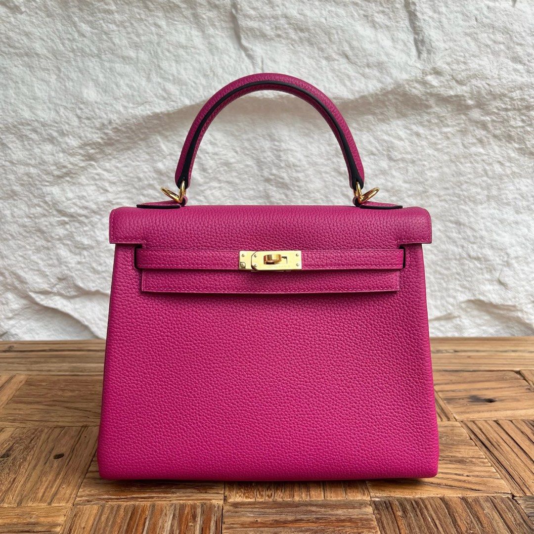 birks25 pregawa preorder kelly25 (Category: Tote Bags) located in Angeles City. Submitted by luxurybagphilippines_byqueen (Listing ID 1466933133, Image 1). Description: pregawa preorder for sure buyer only need po dp tapos full payment pagdating pinas po complete inclusion po.