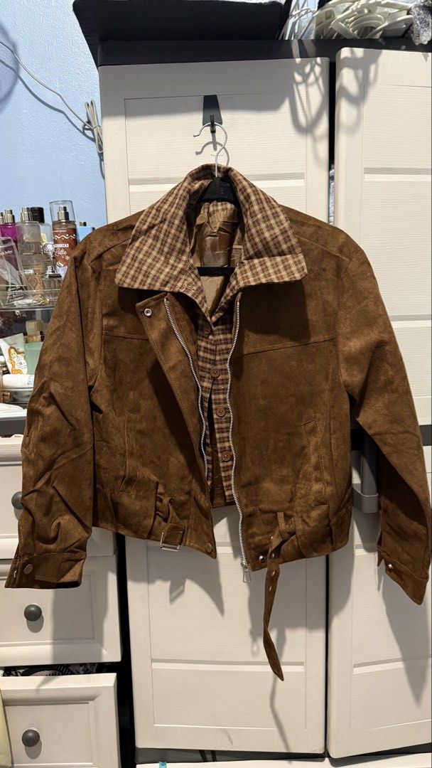 BKK Suede Jacket with Gingham inner (Category: Coats, Jackets and Outerwear) located in Quezon City. Submitted by dinesaur (Listing ID 1466875769, Image 1). Description: .