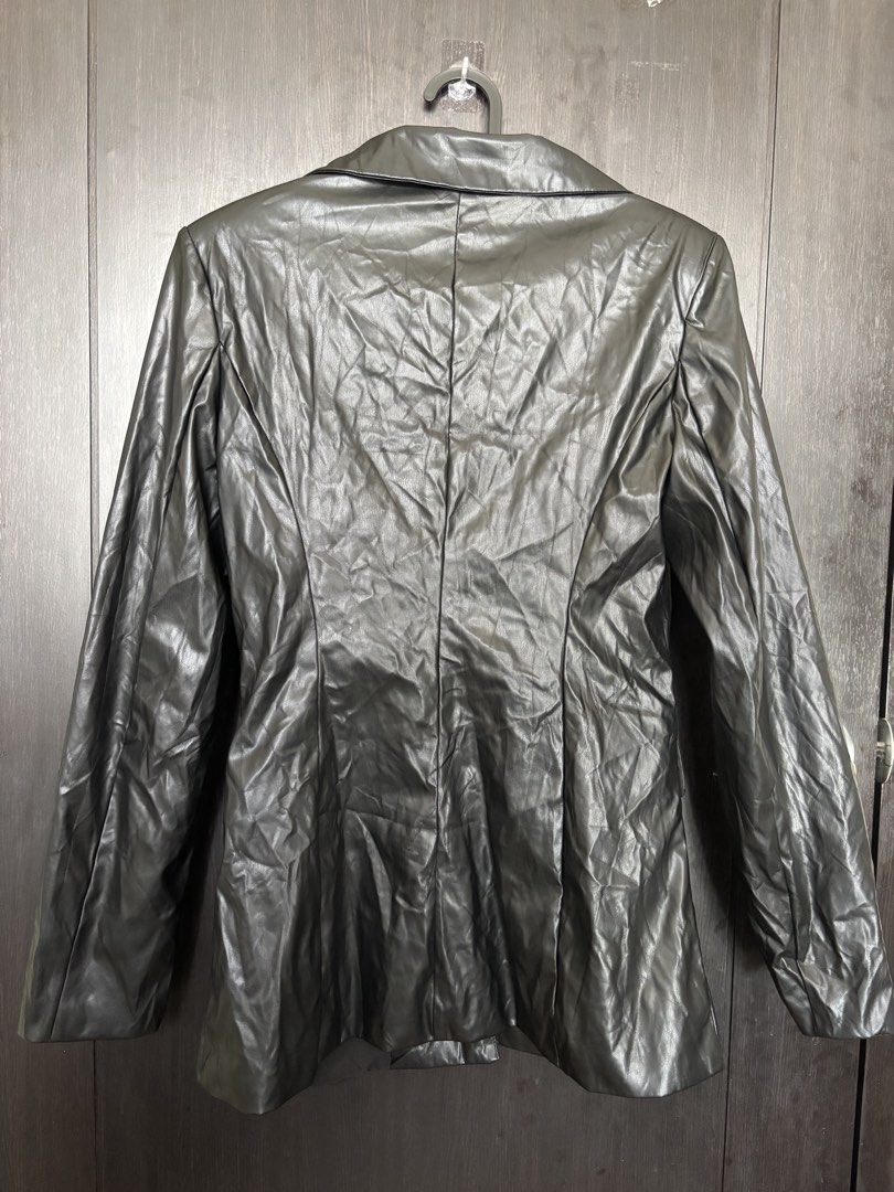 Black Faux Leather Blazer Jacket (Category: Coats, Jackets and Outerwear) located in Legazpi City. Submitted by chloebetorio (Listing ID 1466920984, Image 3). Description: .