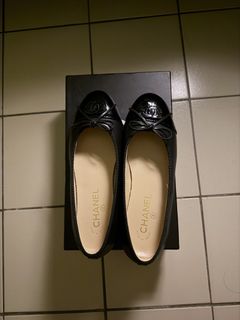 (Category: ) located in . Submitted by thedcloset_ (Listing ID 1466944211, Image 1). Description: .