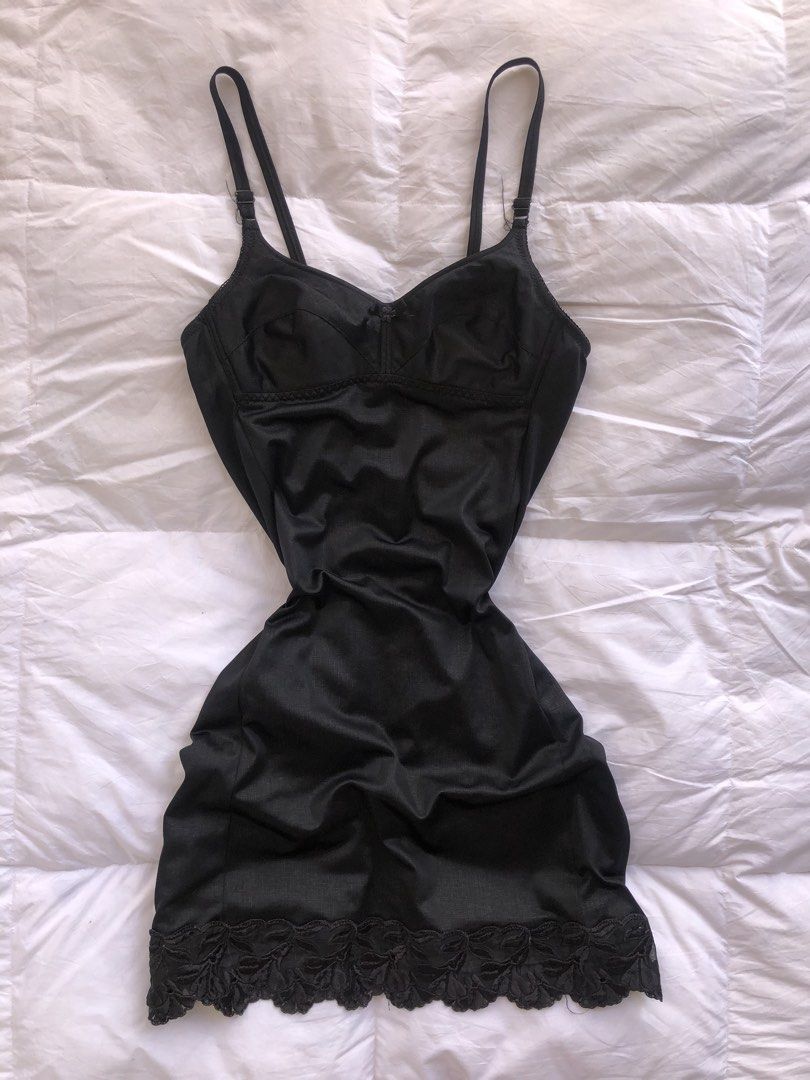 black lace dress (Category: Dresses) located in Cauayan City . Submitted by thriftwithria (Listing ID 1466896451, Image 2). Description: .