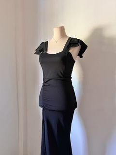 (Category: ) located in . Submitted by lovebella.apparel (Listing ID 1466943147, Image 1). Description: .