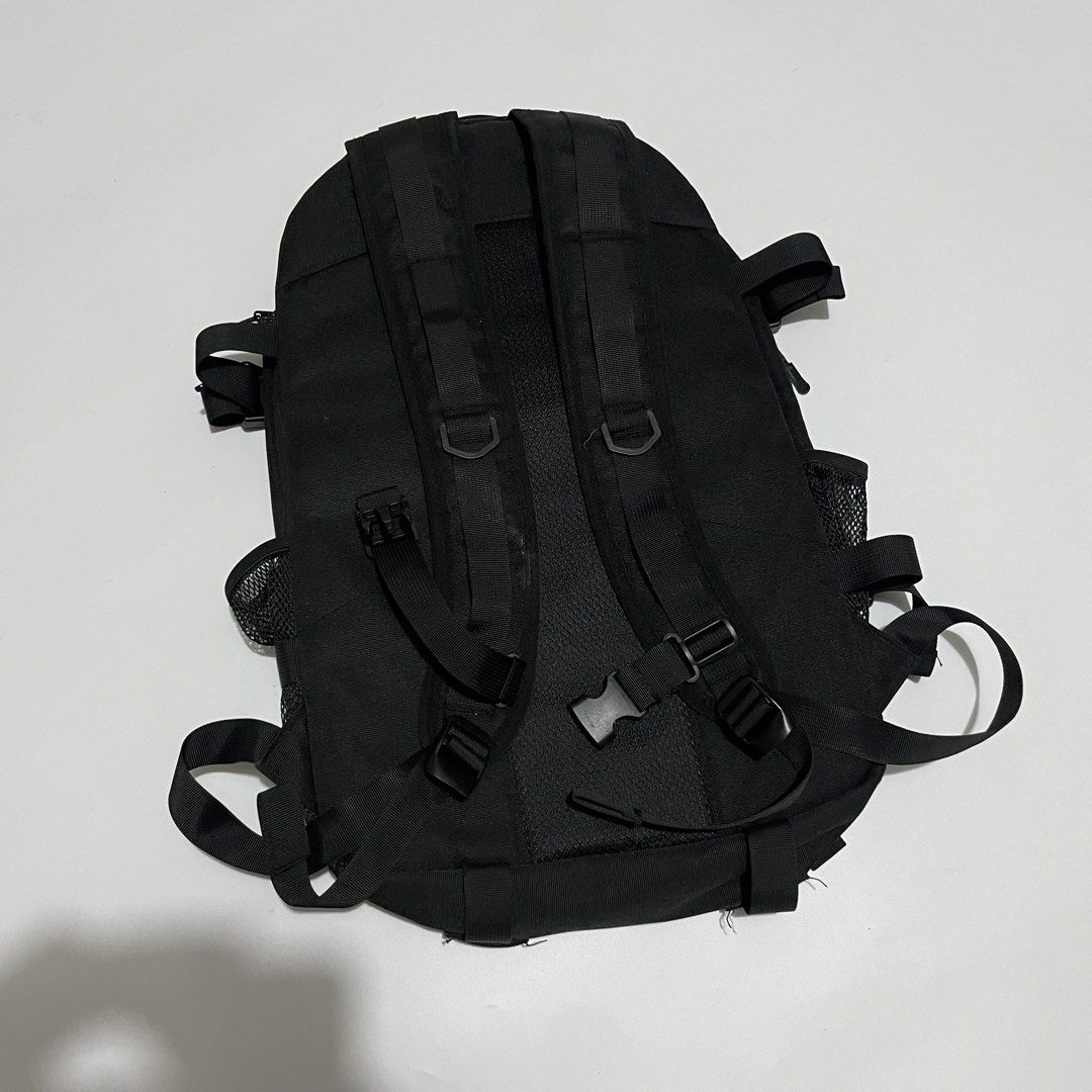 Black Multi-Pocket Backpack with Mesh Details (Category: Backpacks) located in Marikina City. Submitted by icecoldstrategy. (Listing ID 1460447392, Image 2). Description: sa Hong Kong ko sya nabili. Pwede sya pang pasok sa school or pang alis alis pag madami kang dala. Yung quality nito sobrang ganda lalo na sa personal. Di ko nalang sya nagagamit ngayon, nakatambak. Issue lang nya is yung sa strap pero konting tahi lang ulet yan (check mo nalang