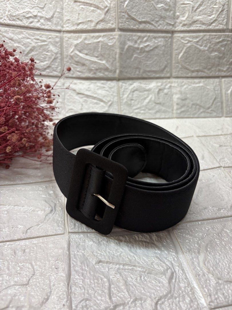 Black thick belt (Category: Belts) located in Manila. Submitted by thekidshop (Listing ID 1466922091, Image 3). Description: .