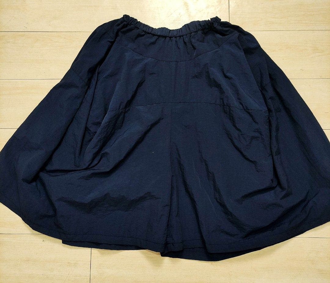 Blue Balloon Tokong Shorts (Category: Shorts) located in Caloocan City. Submitted by happystar.e0dc1b (Listing ID 1466804802, Image 2). Description: ⚠️PLEASE CLICK THE IMAGE TO SEE THE SIZE⚠️ FB PAGE: IPPEUNI AGASSI Location: Caloocan City ❌ No haggling ❌ No when worn ❌ No "more pics" ❌ No flaws, unless stated ❌ Request for specific measurements of neck, arm, shoulder etc will not be entertained.
