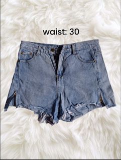 (Category: ) located in . Submitted by lovedby.herrr (Listing ID 1466828660, Image 1). Description: .