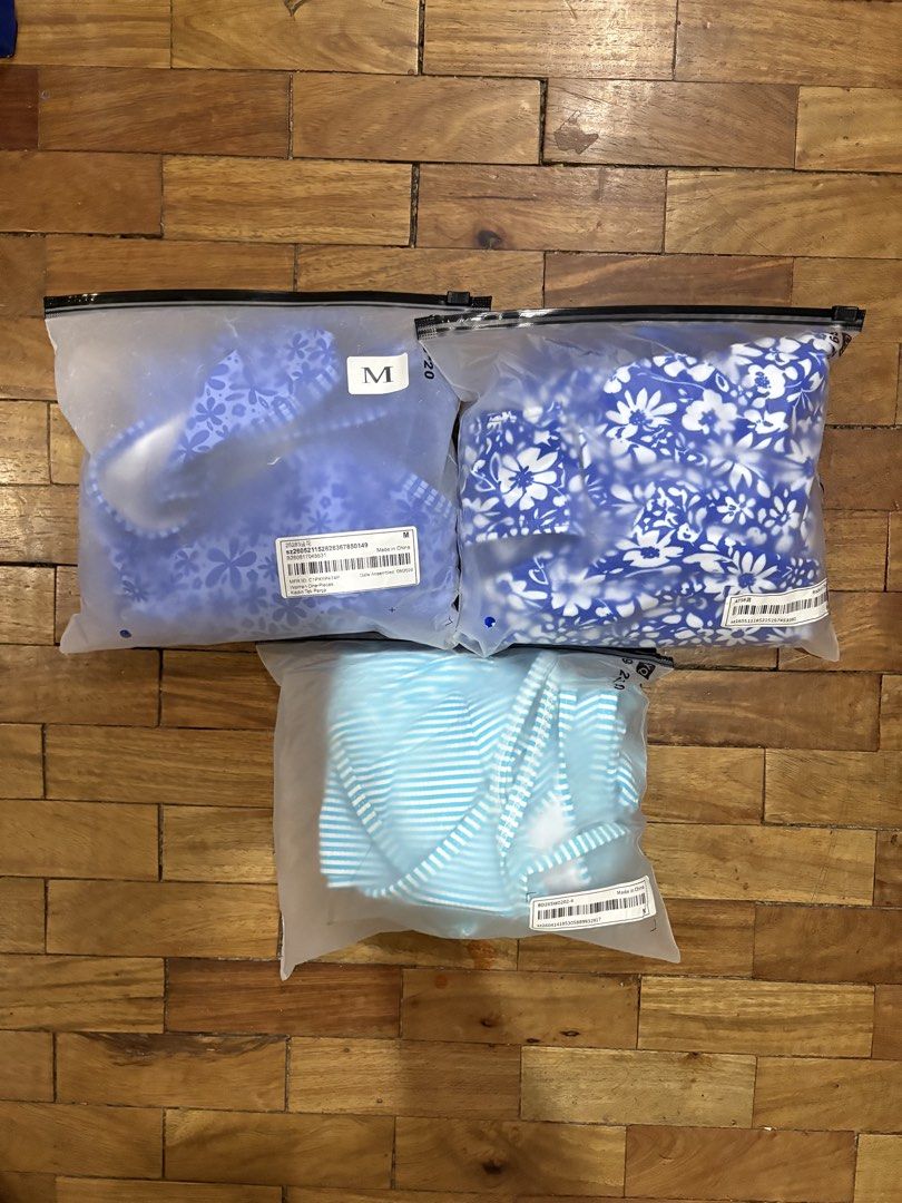 Blue Floral One-Piece Swimsuit (Category: Bikinis & Swimsuits) located in Malabon City. Submitted by tsukurufinds (Listing ID 1466885143, Image 2). Description: - Condition: Brand New - Size: M - Brand: Shein - RFS: Wrong size.