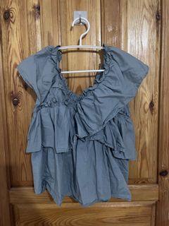 (Category: ) located in . Submitted by gbwardrobe (Listing ID 1466833732, Image 1). Description: .