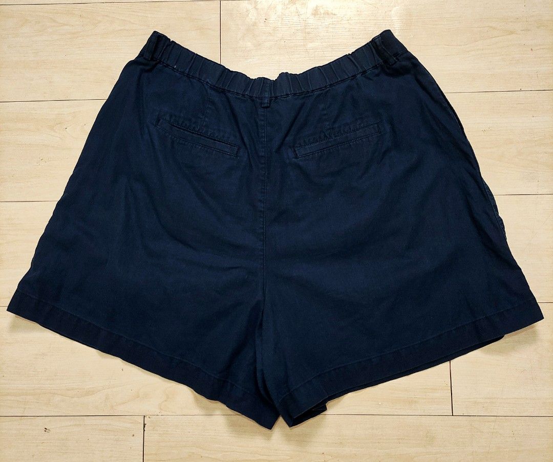 Blue Short Shorts (Category: Shorts) located in Caloocan City. Submitted by happystar.e0dc1b (Listing ID 1466802210, Image 2). Description: ⚠️PLEASE CLICK THE IMAGE TO SEE THE SIZE⚠️ FB PAGE: IPPEUNI AGASSI Location: Caloocan City ❌ No haggling ❌ No when worn ❌ No "more pics" ❌ No flaws, unless stated ❌ Request for specific measurements of neck, arm, shoulder etc will not be entertained.