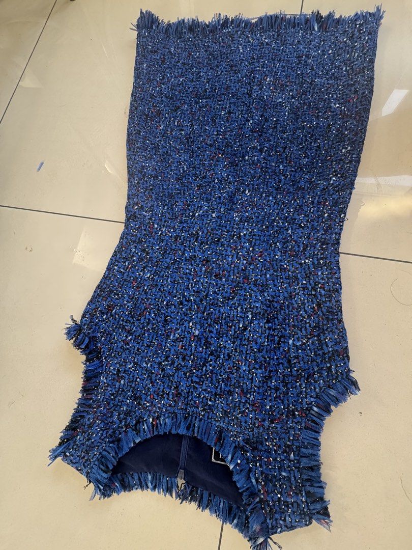 Blue tweed dress (Category: Dresses) located in Quezon City. Submitted by prelovedsaleitems (Listing ID 1466781961, Image 2). Description: .