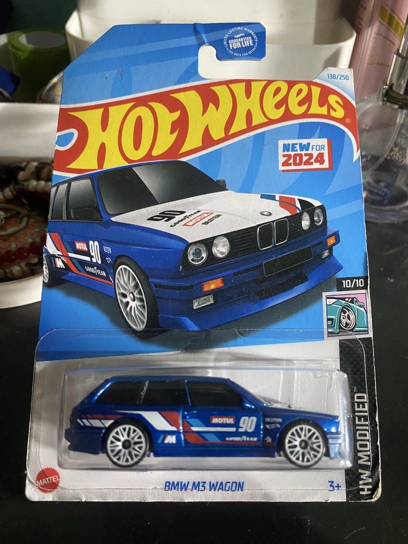 BMW M3 Wagon (carded) (Category: Vehicle & Diecast Models) located in Baguio. Submitted by swishbaker (Listing ID 1466834010, Image 1). Description: Feel free to message me for any inquiries.