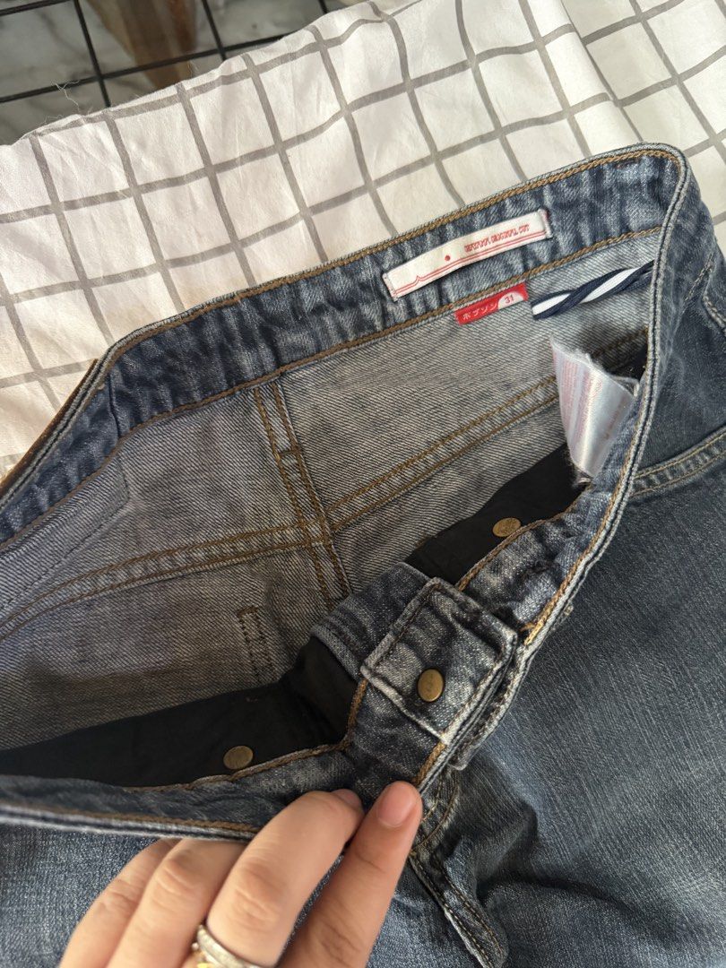 Bobson straight-leg denim jeans (Category: Jeans) located in Quezon City. Submitted by pinkystrends.co (Listing ID 1466846604, Image 2). Description: .