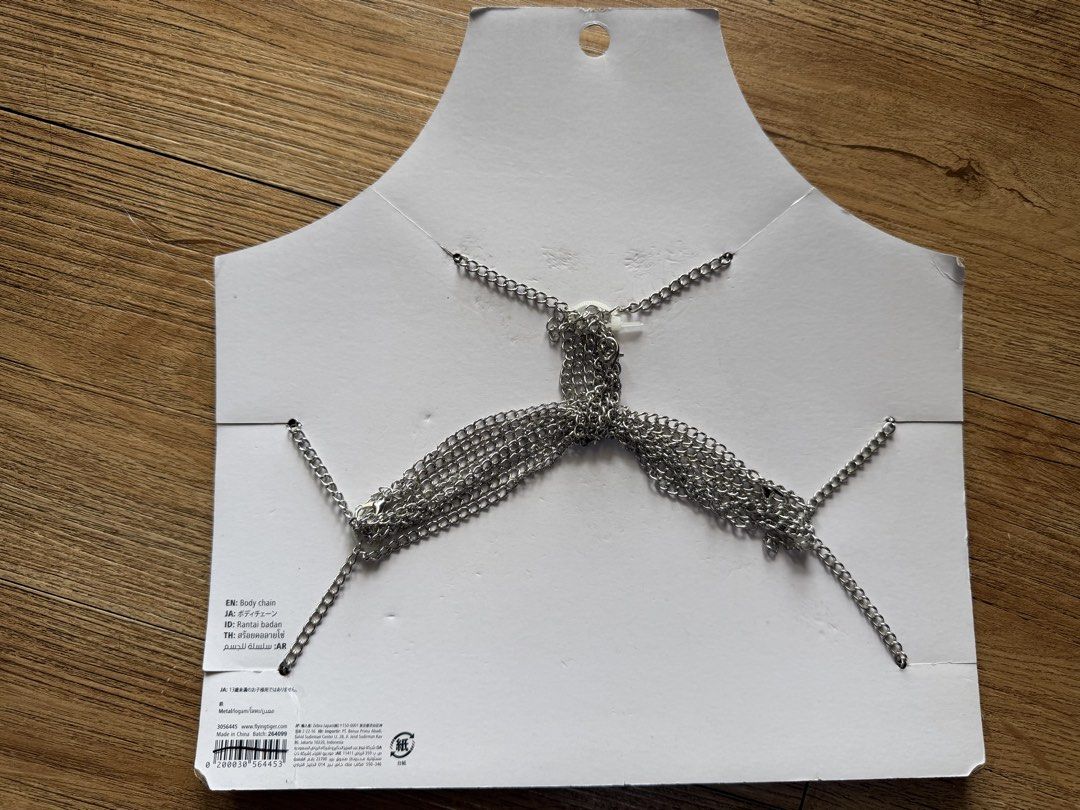 Body chain props for Halloween (Category: Babies & Kids Fashion) located in Paranaque City. Submitted by lmp08 (Listing ID 1466810892, Image 2). Description: 💯 Extra item on hand For Halloween props.