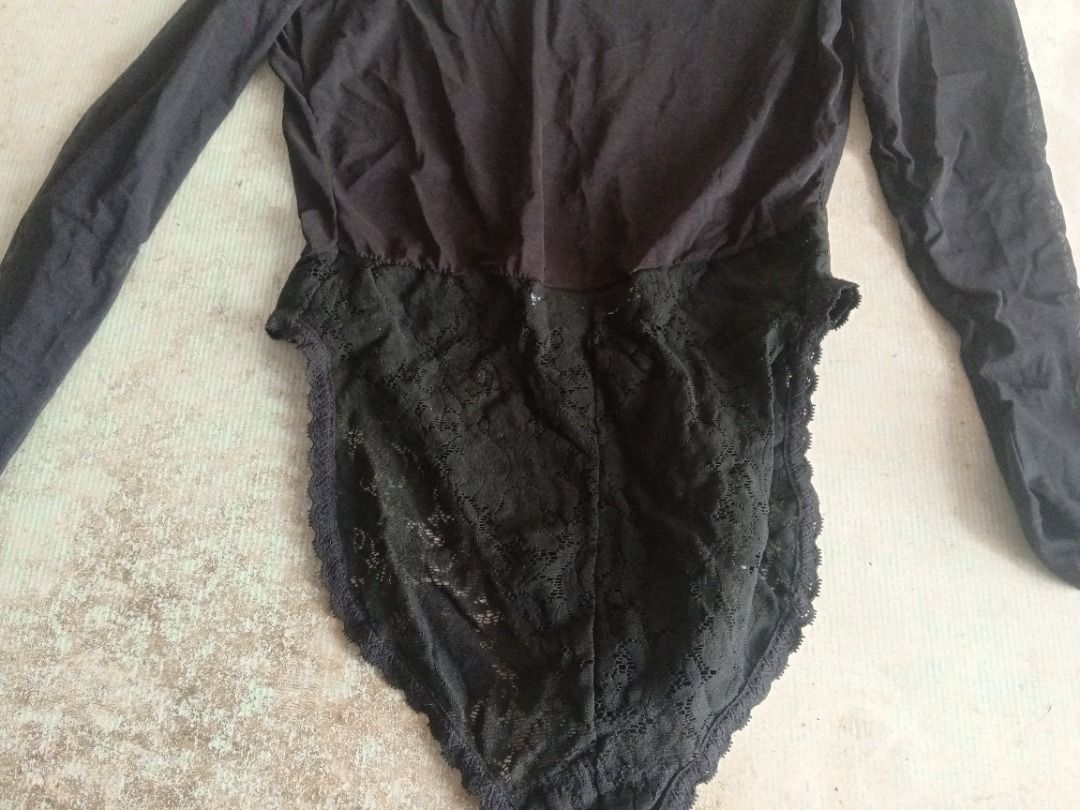 Bodysuit US BNEWTAG ($36) (Category: Others Tops) located in Los Banos. Submitted by mania-62906 (Listing ID 1466842317, Image 2). Description: BNEWTAG. US Large. Translucent material (note: out of town from Nov 25 to Jan 24, 2027).