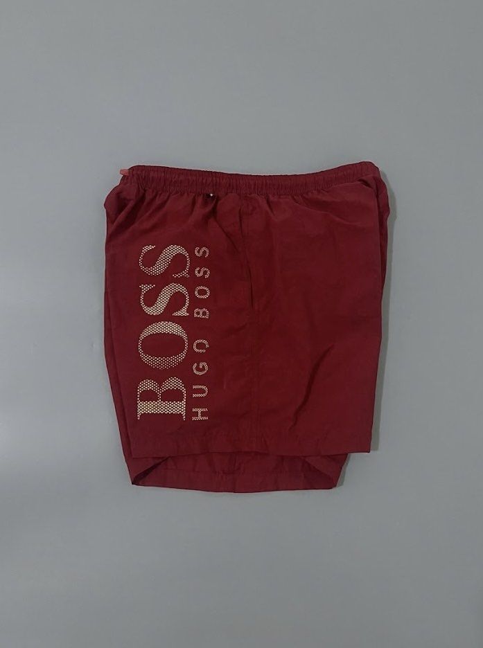 Boss hugo (Category: Shorts) located in Tagum. Submitted by thrift.tizz (Listing ID 1466917412, Image 1). Description: Boss Hugo Excellent condition CR:10/10 issue:last pic Waist 28-40 Length 16 .