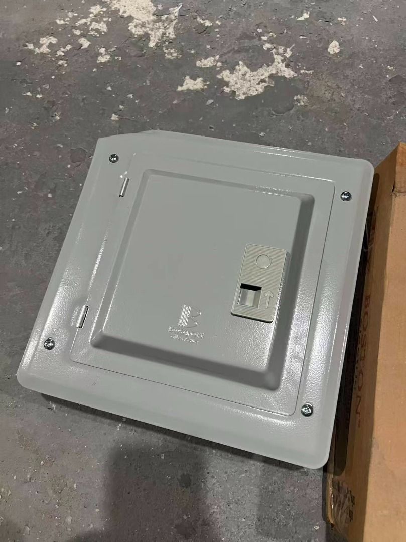 BOSTON ELECTRIC PANEL BOX 2 POLE PLUG IN (Category: Looking For) located in Paranaque City. Submitted by pilipinashop (Listing ID 1466864211, Image 3). Description: Brand new 4 branches (3x3) - 950 6 branches (4x4) - 1,100 8 branches (5x5) - 1,300 Description: Panel Box Flush Type Suitable for 2 Pole Plug in Breakers Plug-in breaker Highly durable for long lasting use Body and cover are made of powder-coated thick metal sheets to prevent corrosio