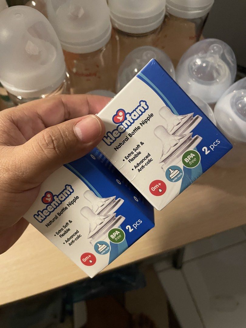 Bottle Sterilizer with free kleenfant bottles and new nipples (Category: Breastfeeding & Bottle Feeding) located in Paranaque City. Submitted by amorshop.ph (Listing ID 1462873556, Image 2). Description: ✅ 1pc Dr. Isla N20 4 in 1 Sterilize, Defrost, Warm Milk and Warm Formula (1 month + lang nagamit) ✅ 5pcs 4oz Kleenfant Bottle with 4pcs New Extra Nipples. Nasa photos na din ang original Price. 📍Facebook St. Veraville Regency II, Manuyo Dos, Las